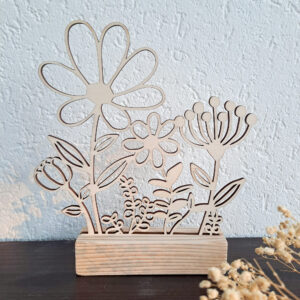 Holzsteller Frühlingsblumen natur